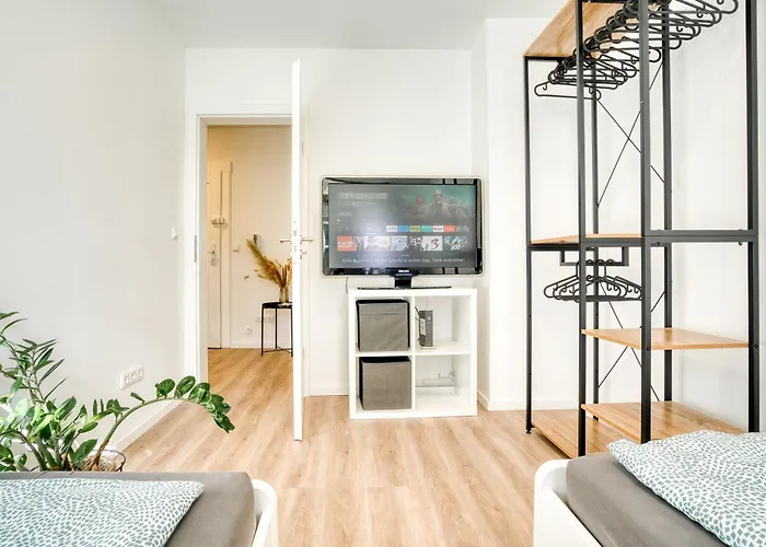 Homy I Moderner Retrocharme Wlan & Netflix Leipzig